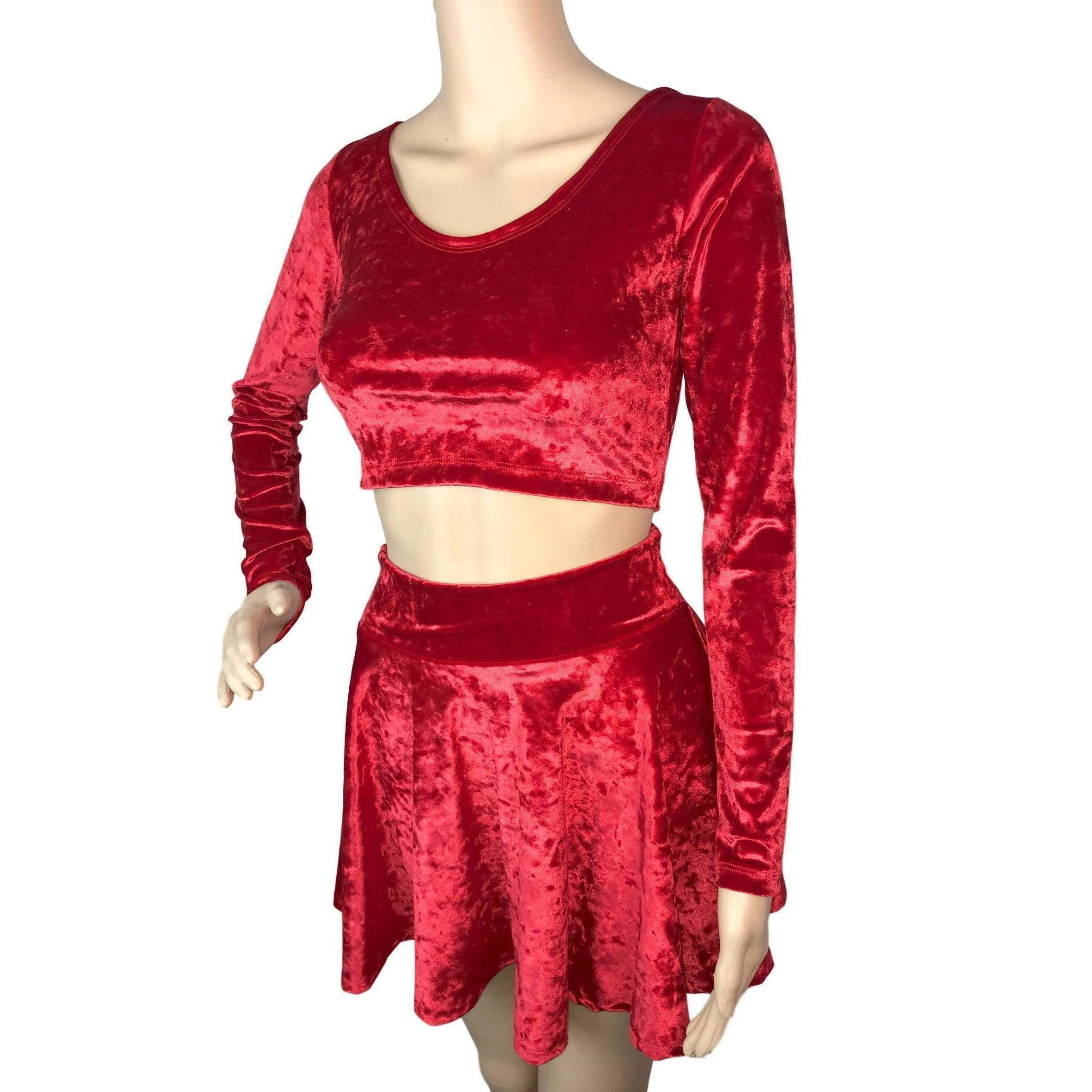 Long Sleeve Crop Top - Red Crushed Velvet