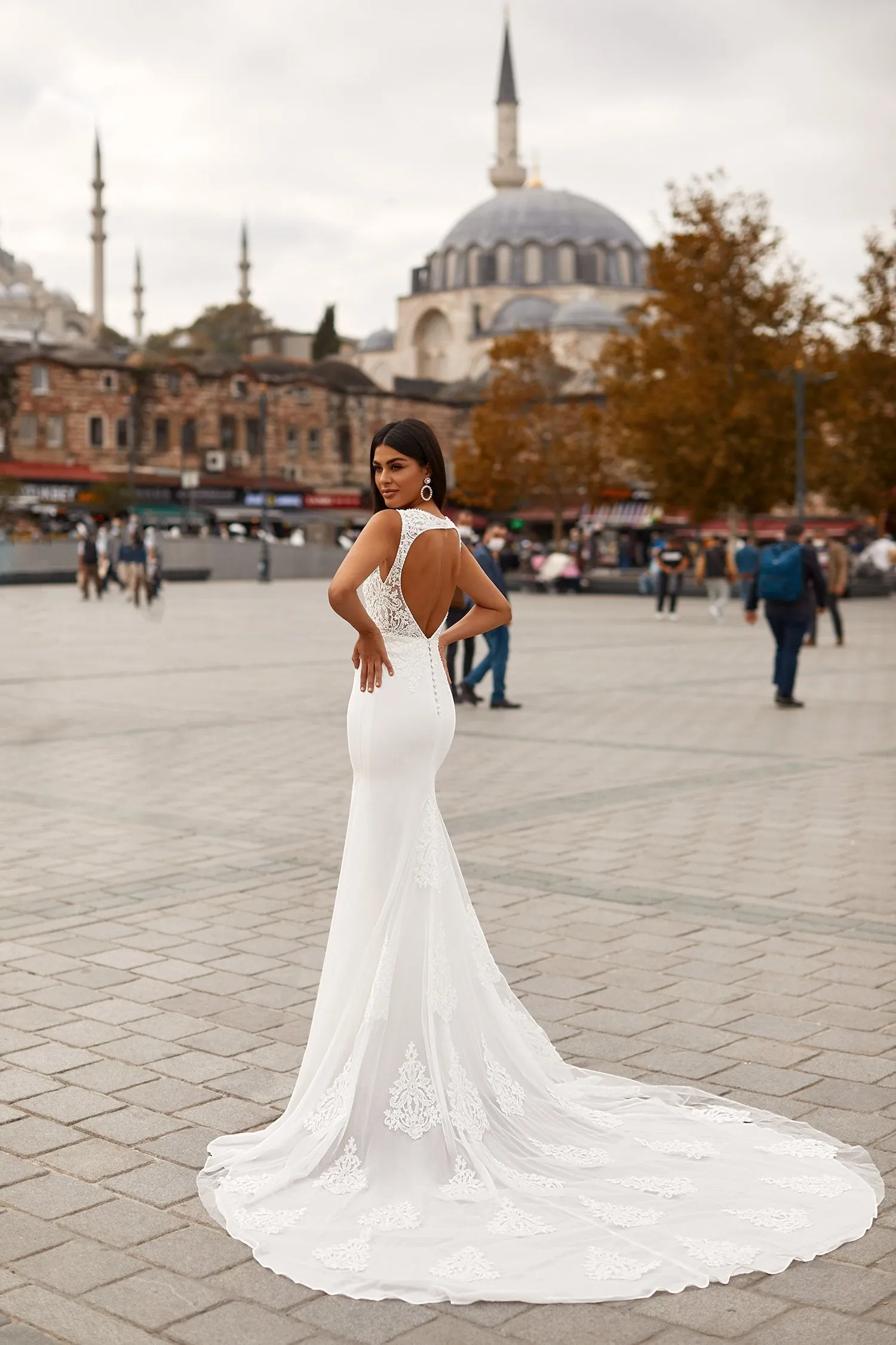 Nazan Gown