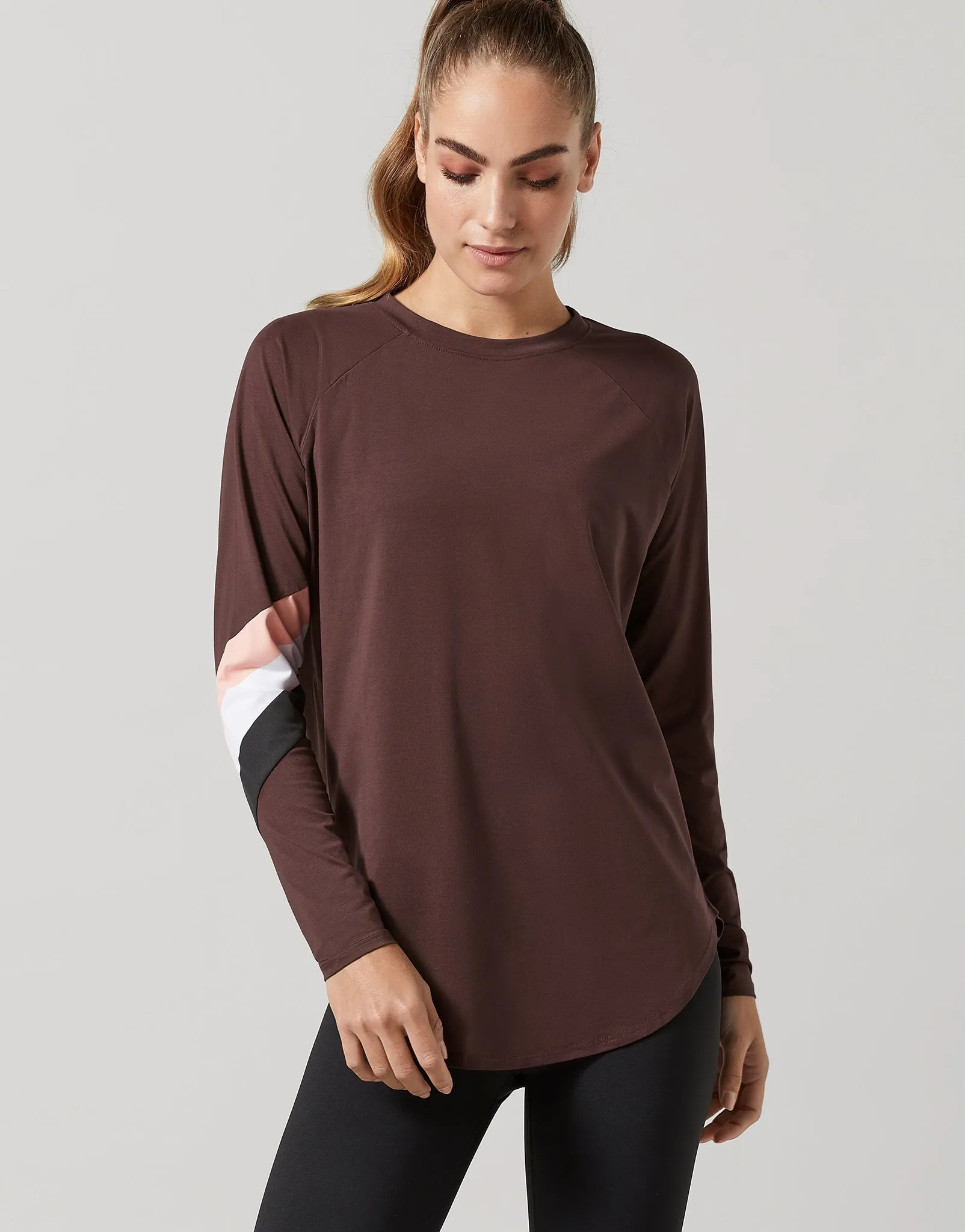 Nikki Long Sleeve Tee in Burgundy