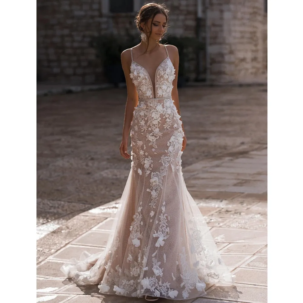 Sexy Mermaid Deep V-Neck Spaghetti Straps Beading Crystal Sashes 3D Appliques Vestido De Novia Bridal Gowns