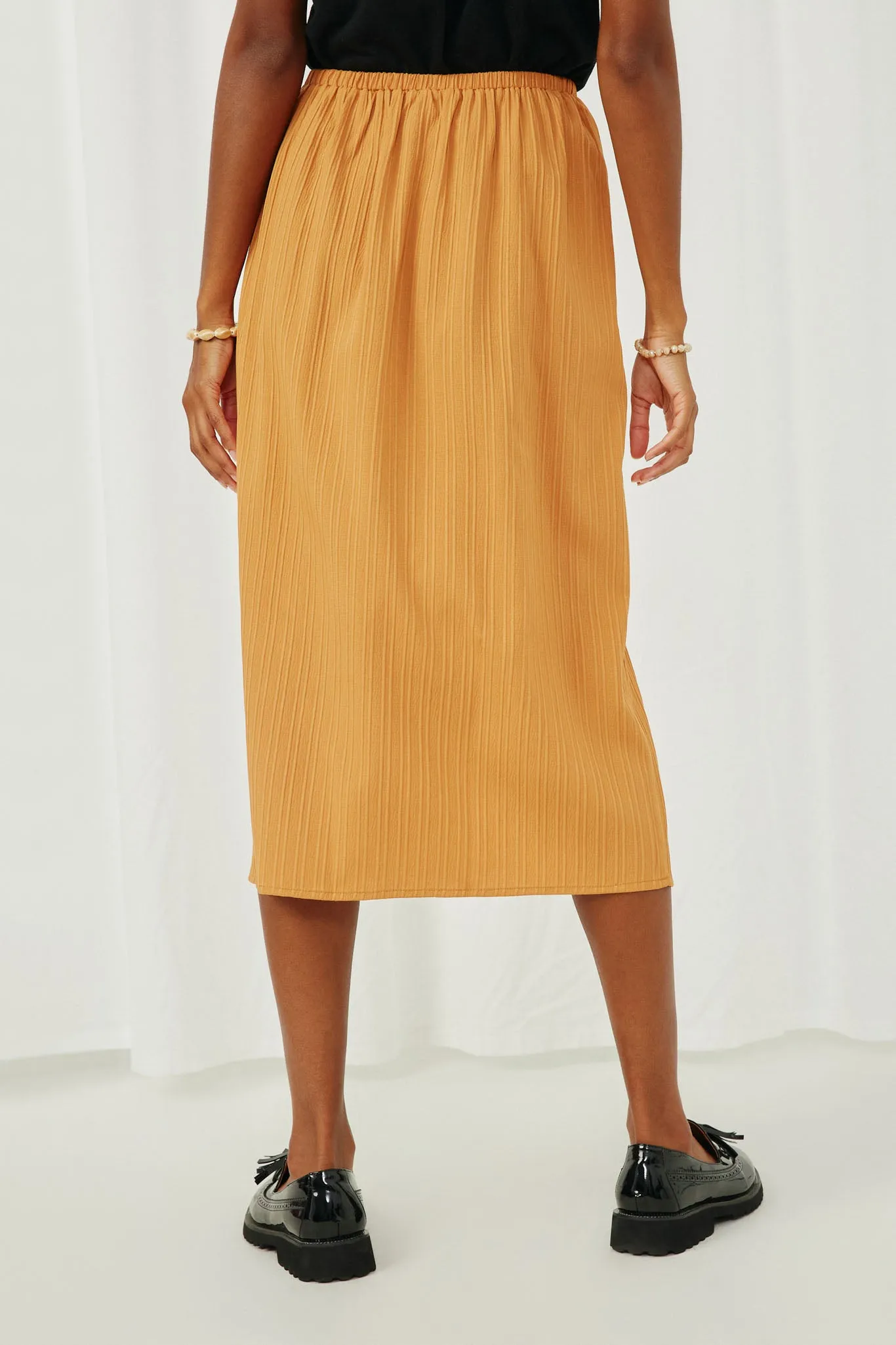 Textured Rib Pleated Midi Skirt